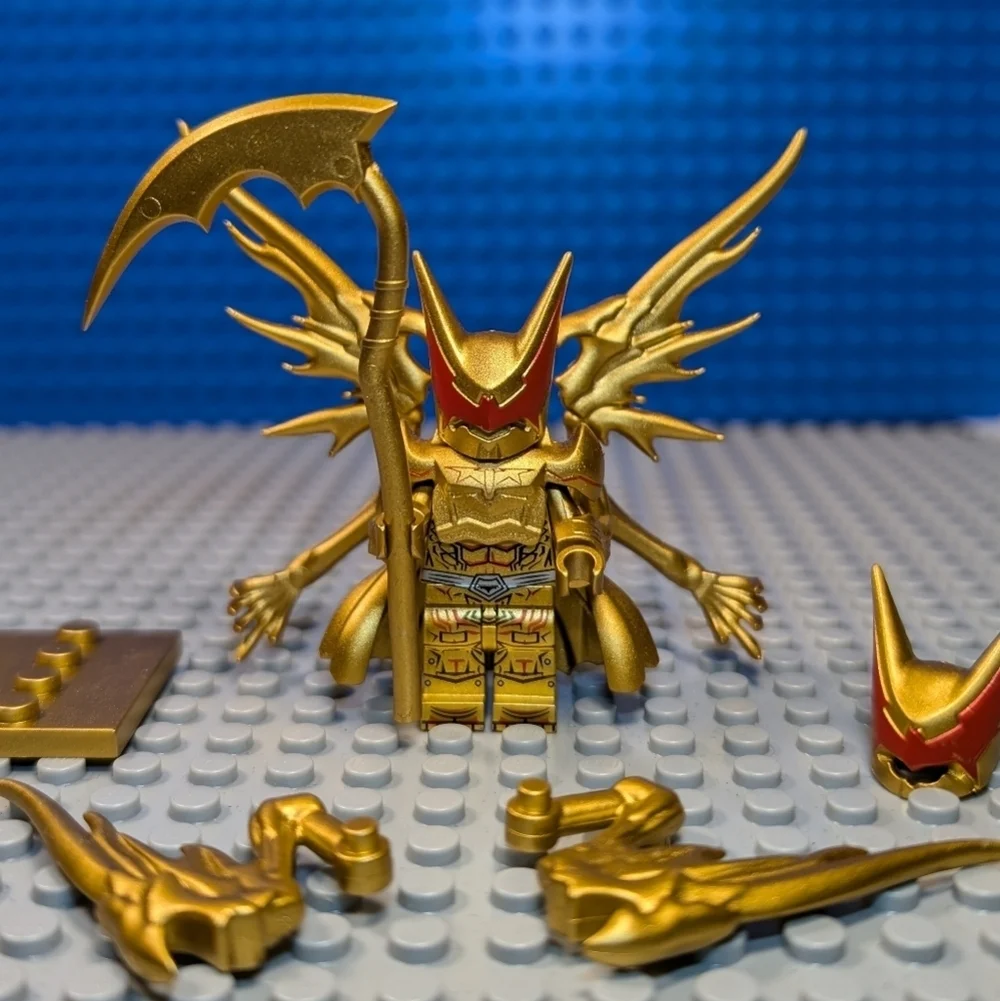 Batman- Gold Hellbat Minifigure Arkham Asylum Action Figure Building Block Toy